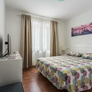 Pearl Apartamento Puerto del Carmen (Lanzarote)